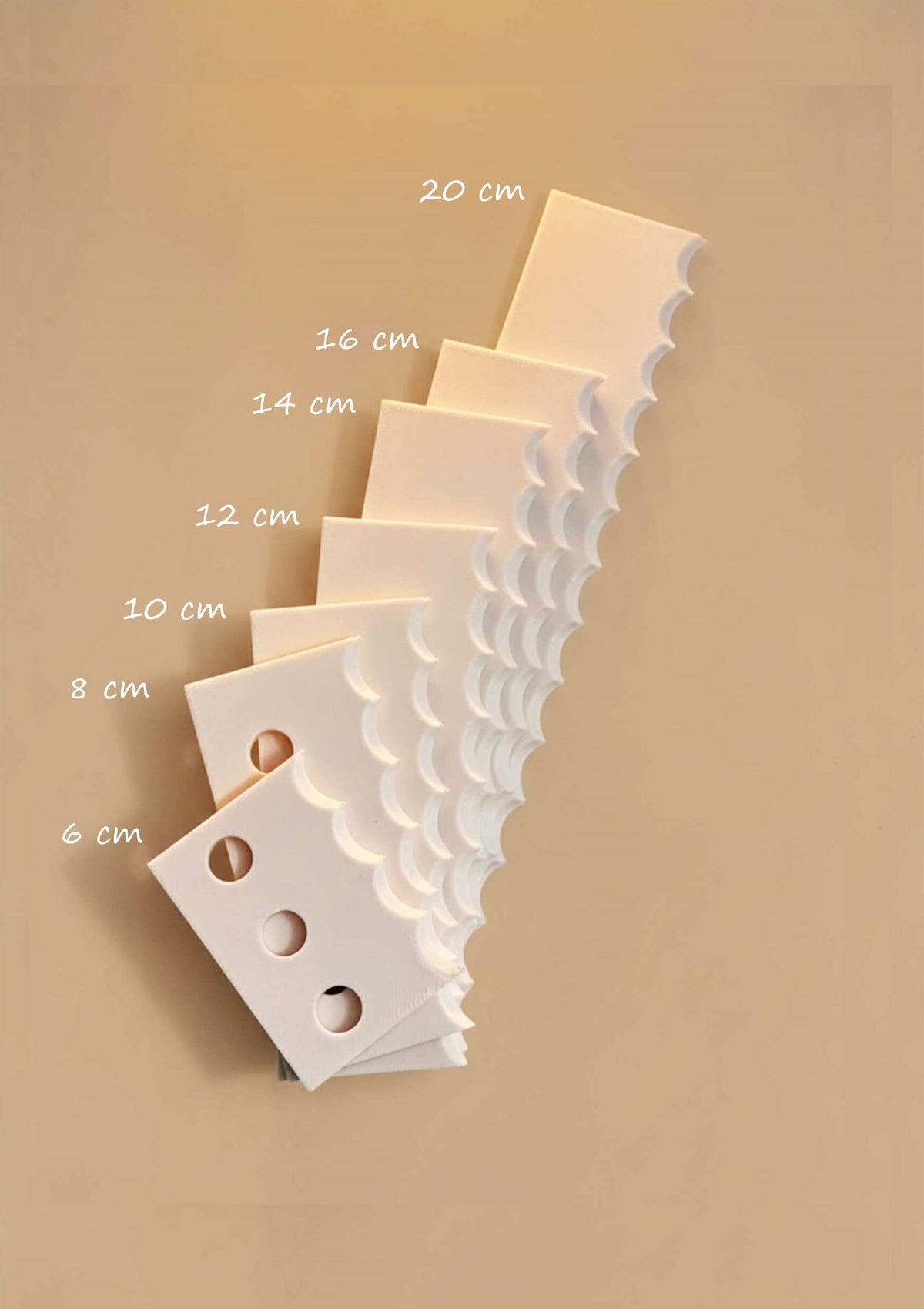 The Single Edge Bite Rib (6 - 20 cm) - Wheel Throwing Rib Tool